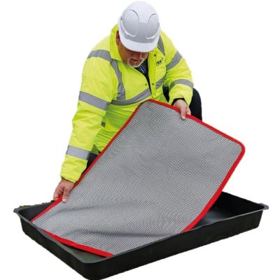 Medium SpillTectorÂ® and Absorbent Mat